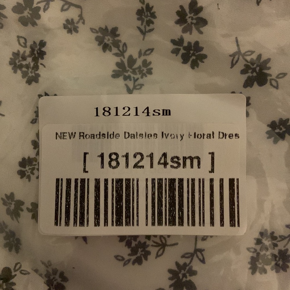 NWT Pink Lily Roadside Daisies Dress - Picture 7 of 7